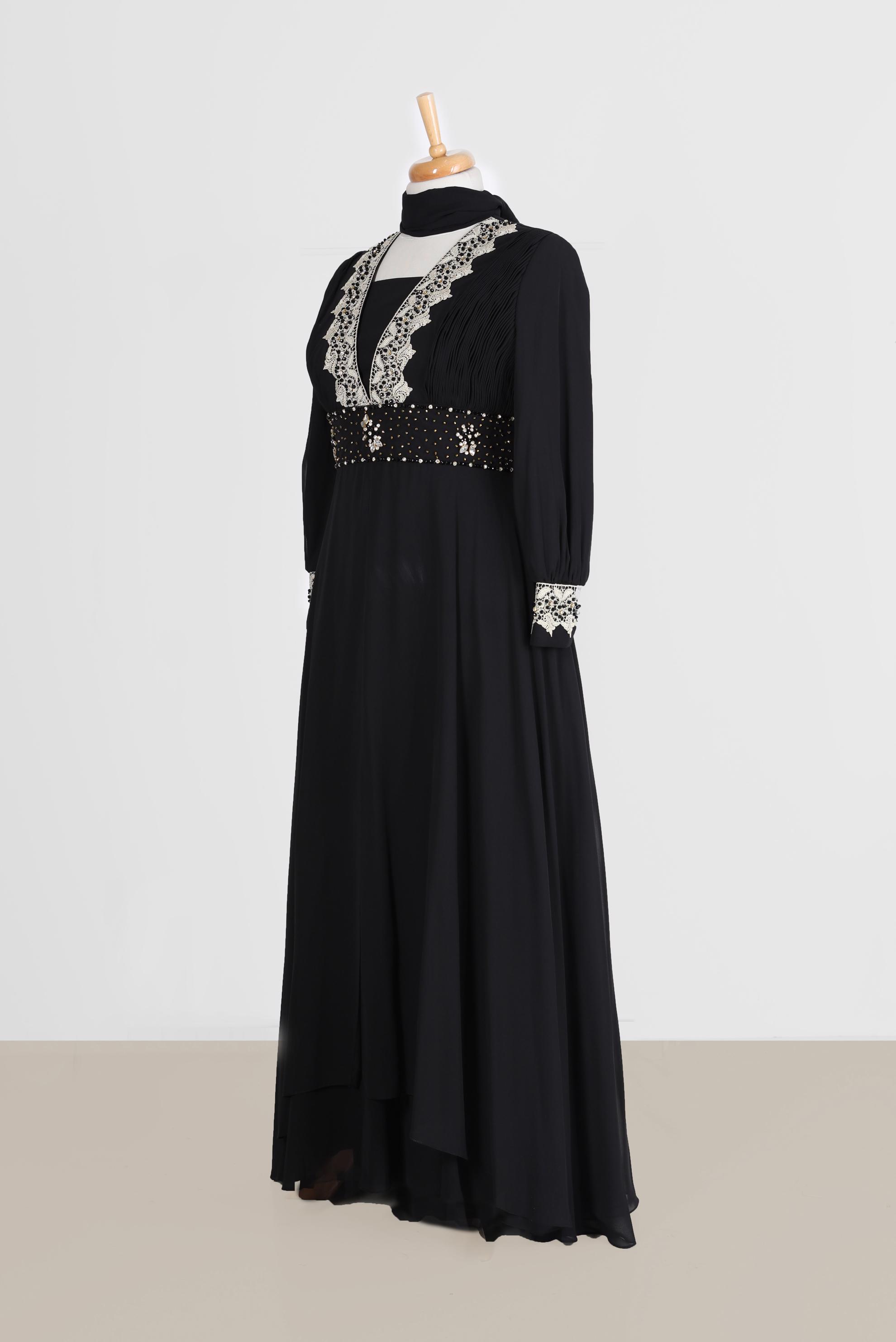 Tesettür giyim SİYAH İŞLEMELİ ŞİFON ABİYE ELBİSE 5916