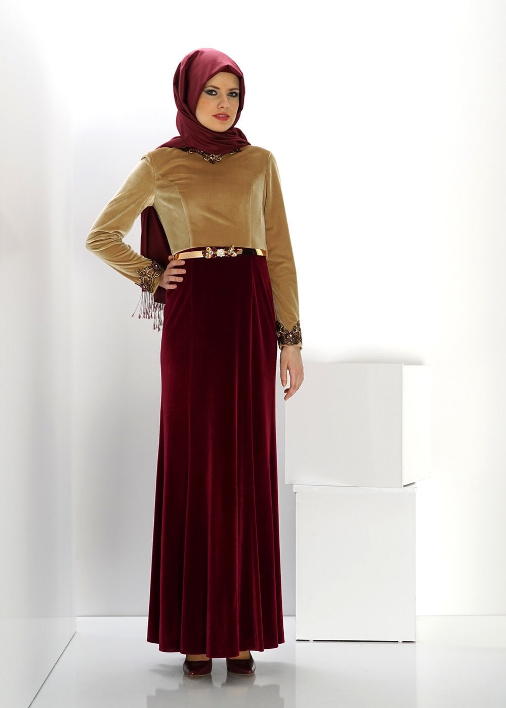 Tesettür giyim KAHVE TAŞ DETAYLI ABİYE ELBİSE 5989