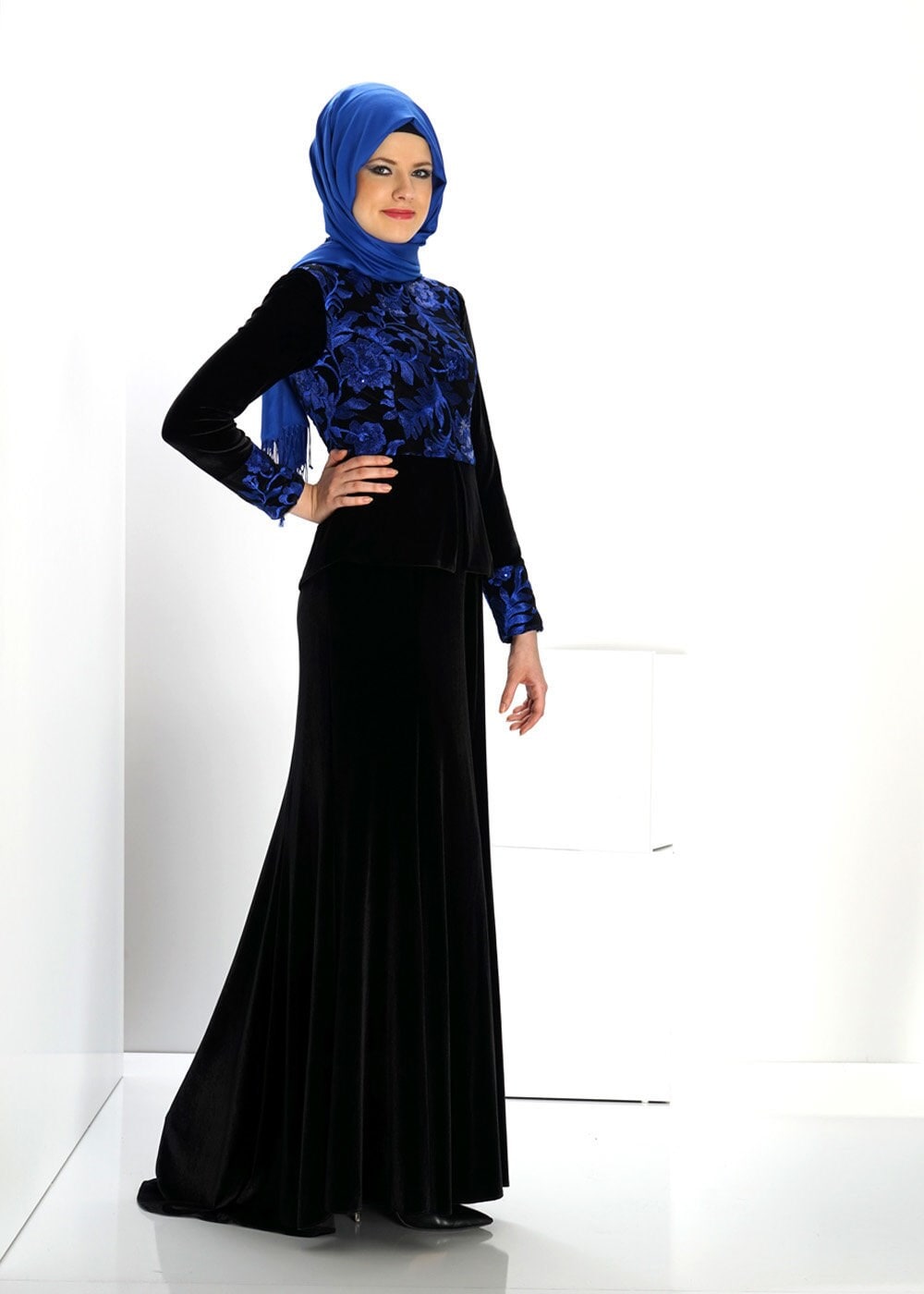 Hijab clothing NAVY BLUE 5973-1 BRODE 14025 ABİYE 38/44