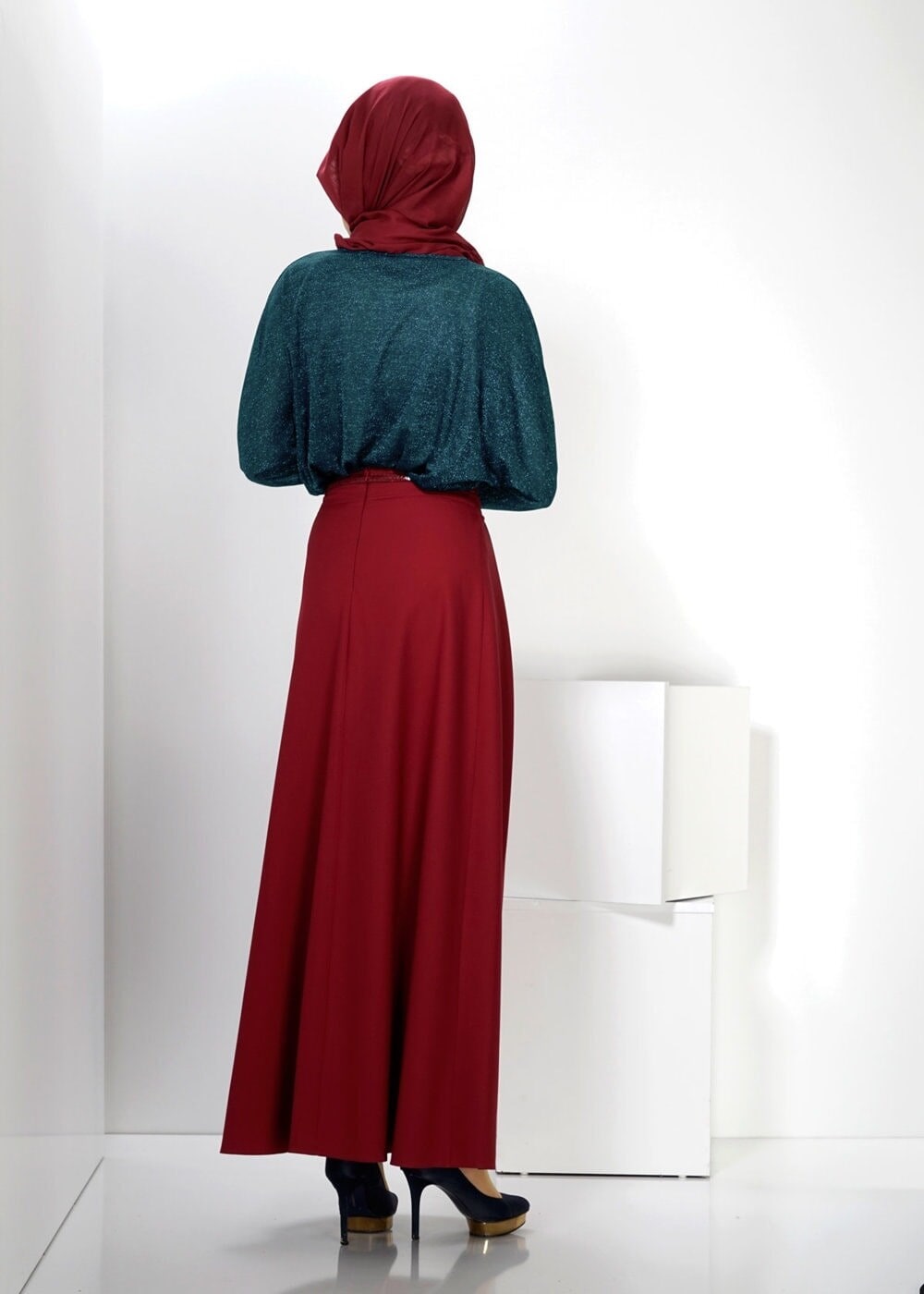 Tesettür giyim MAVİ MANŞETLERİ LASTİKLİ BLUZ 4535