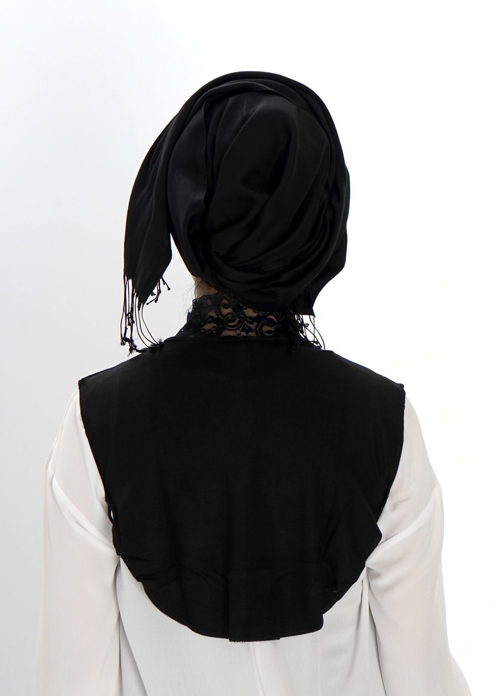 Tesettür giyim SİYAH 40020 DANTELLİ BOYUNLUK