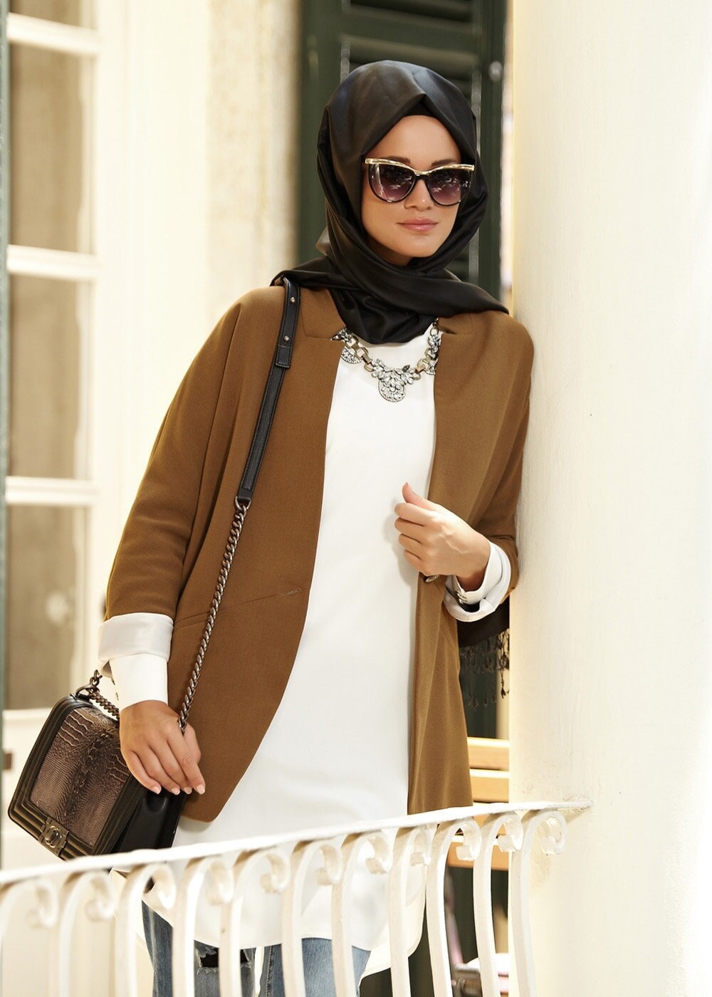 Tesettür giyim TABA YÜN KEÇE CEKET 4463