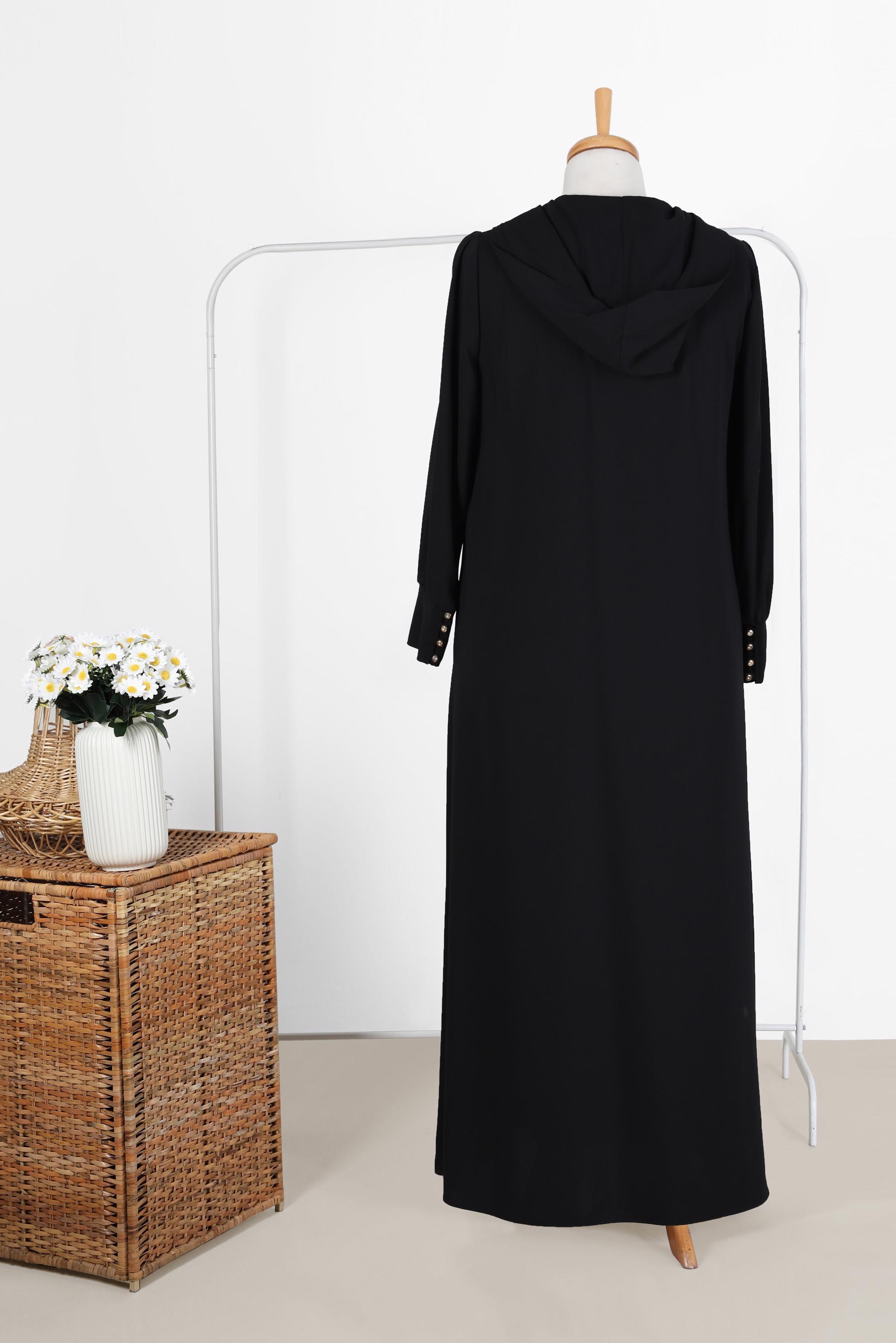 Tesettür giyim SİYAH İŞLEME DETAYLI KAPÜŞONLU ELBİSE 2423 