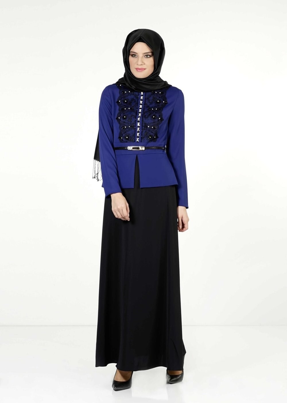 Tesettür giyim MAVİ İŞLEMELİ TAŞ DETAYLI ELBİSE 3025
