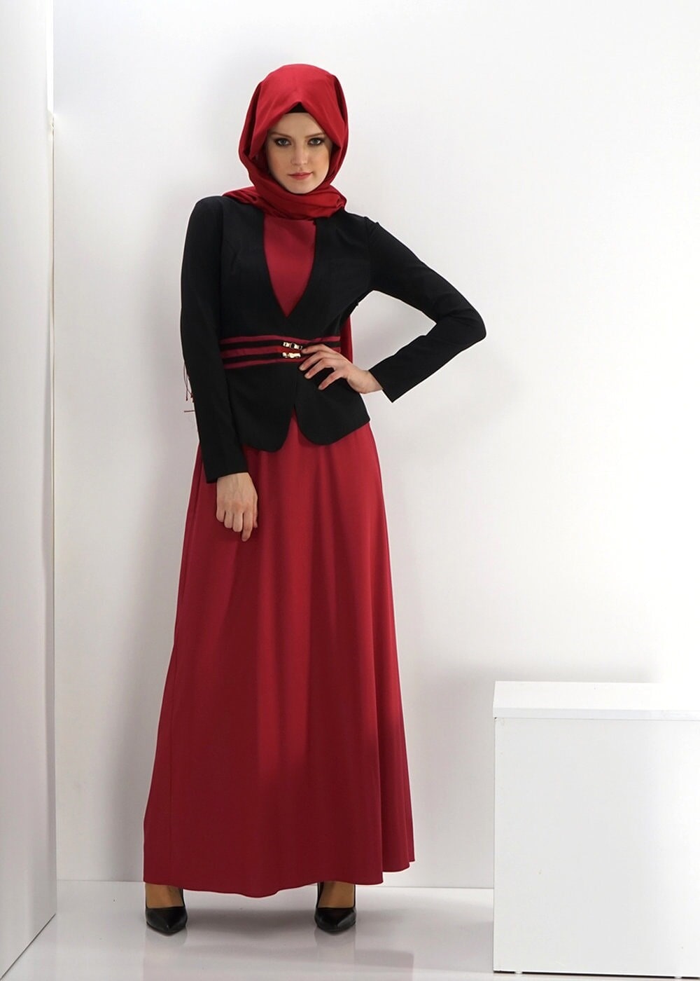 Tesettür giyim BORDO DANTEL DETAYLI ELBİSE 4242