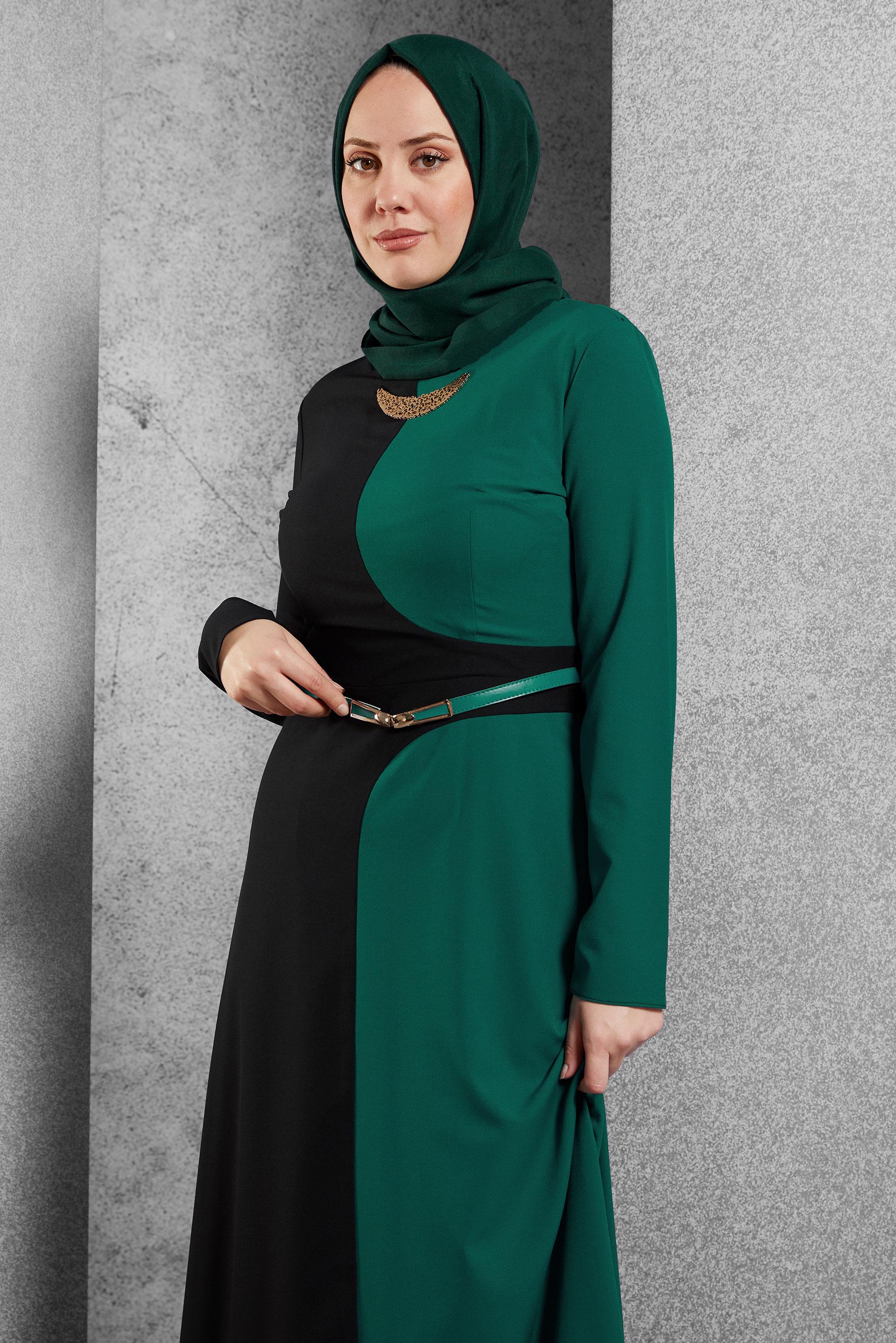 Tesettür giyim YEŞİL RENK BLOKLU ELBİSE 4301
