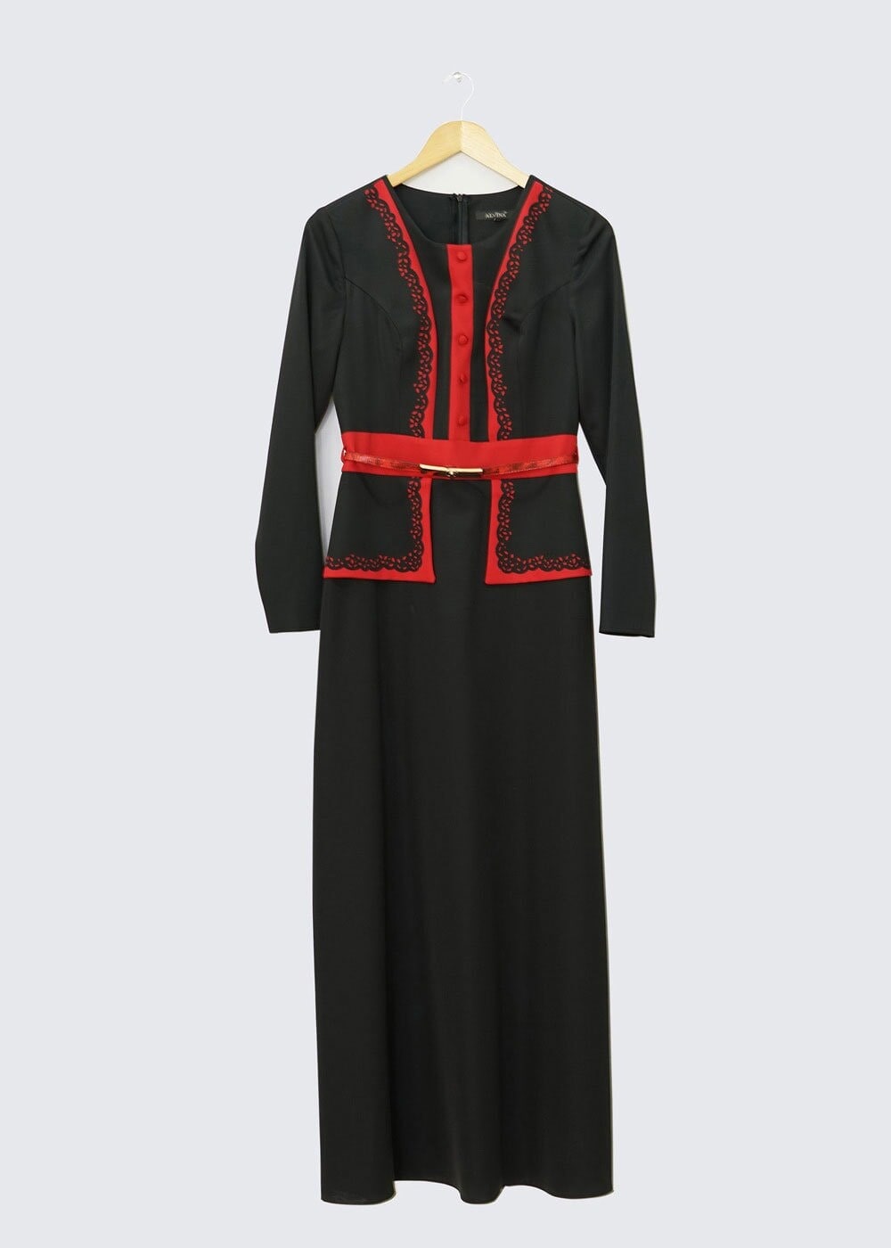 Tesettür giyim SİYAH ŞERİT DETAYLI METAL KEMERLİ ELBİSE 4338