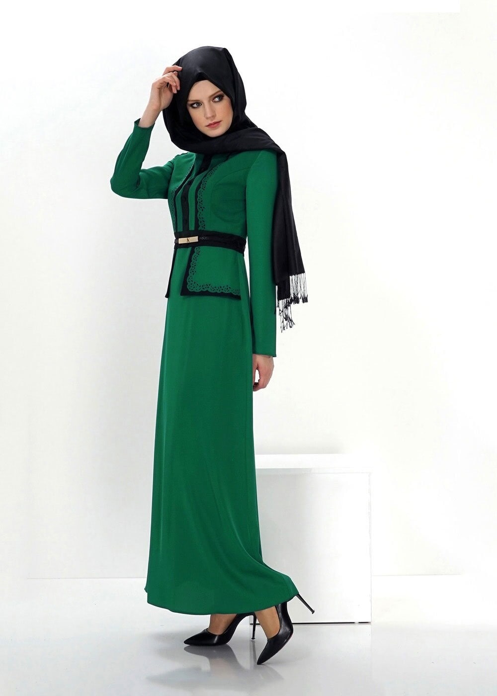 Tesettür giyim YEŞİL ŞERİT DETAYLI METAL KEMERLİ ELBİSE 4338