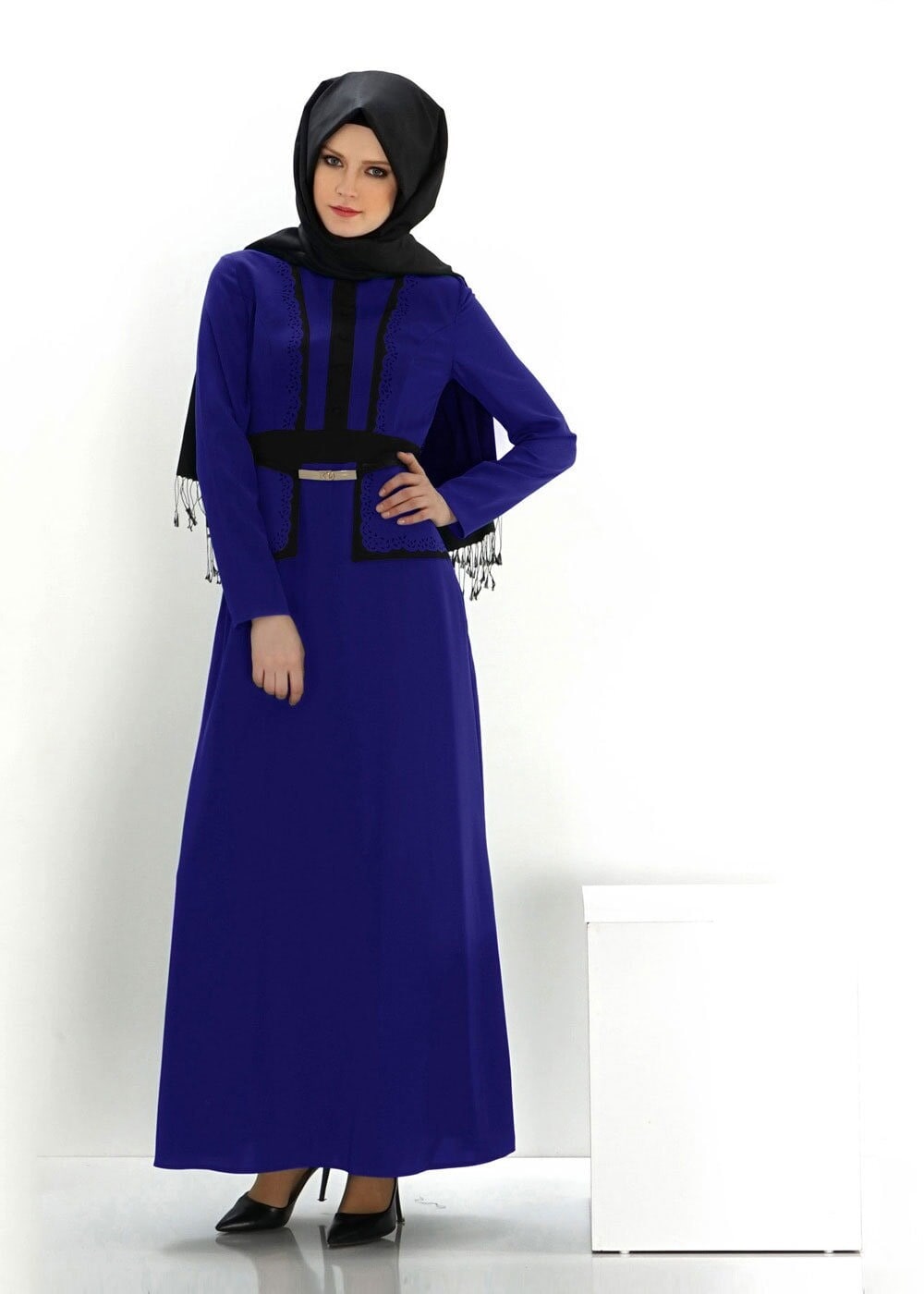 Tesettür giyim MAVİ ŞERİT DETAYLI METAL KEMERLİ ELBİSE 4338