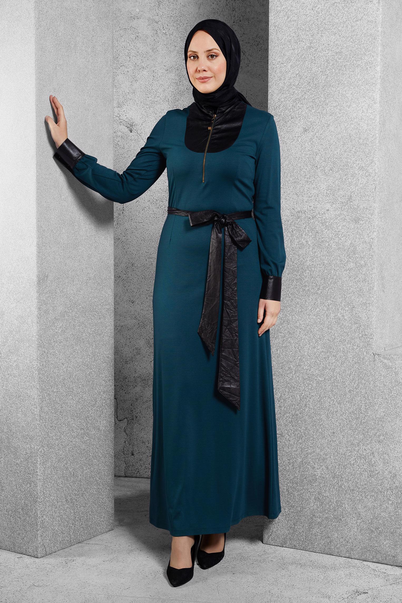 Tesettür giyim YEŞİL KUŞAKLI FERMUARLI ELBİSE 4360