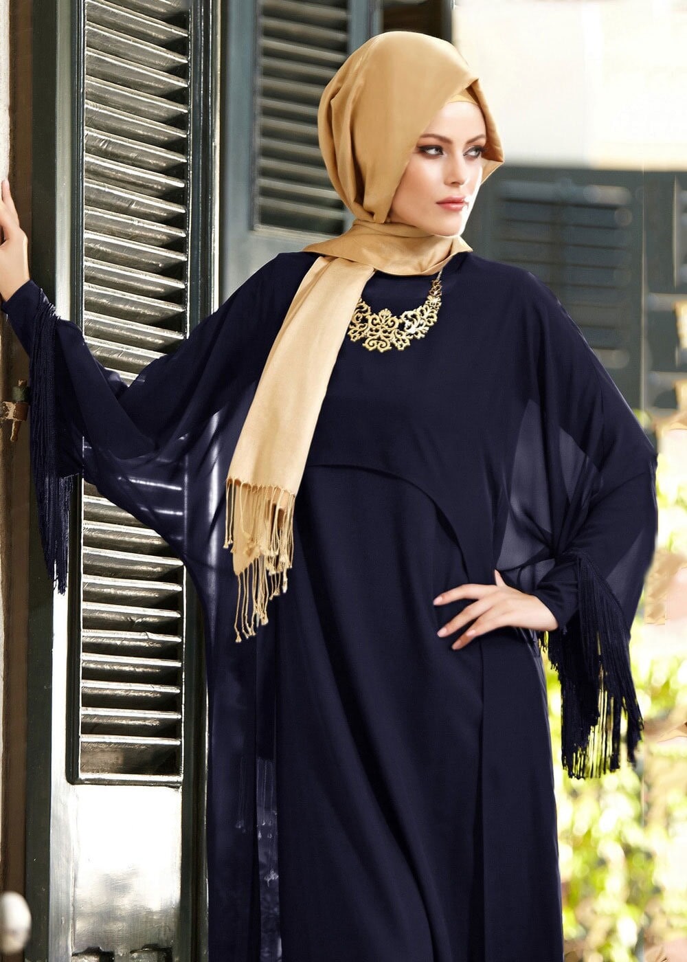 Tesettür giyim LACİVERT KOLLARI VE PAÇA DETAYI SAÇAKLI İKİLİ ELBİSE 4443 