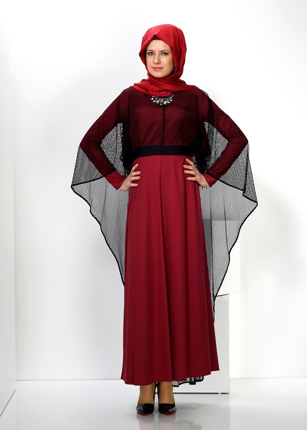 Tesettür giyim BORDO FİLE DETAYLI KUŞAKLI 2&prime;Lİ ELBİSE 4446 