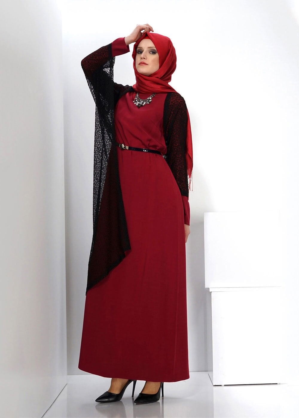 Tesettür giyim KIRMIZI TÜL DETAYLI İKİLİ ELBİSE 4500