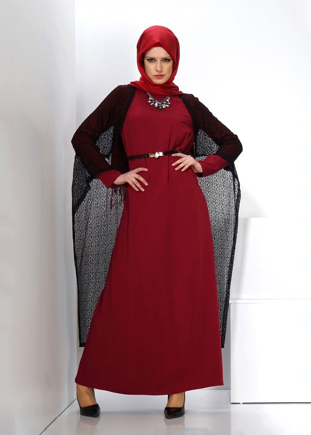 Tesettür giyim KIRMIZI TÜL DETAYLI İKİLİ ELBİSE 4500