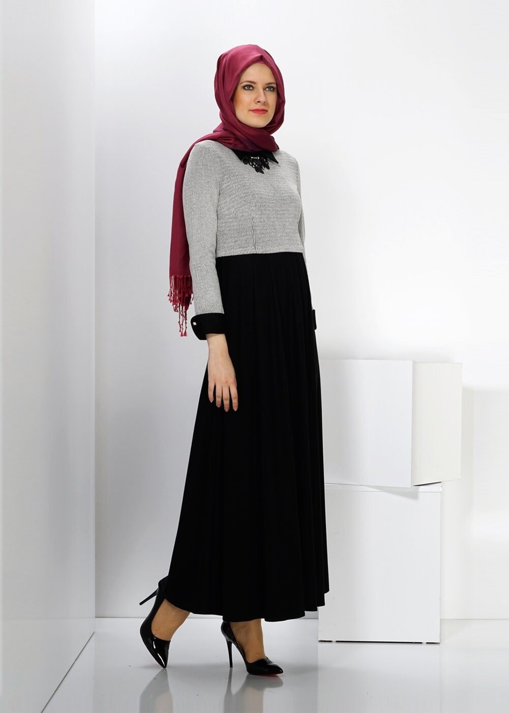 Tesettür giyim BEYAZ 4539 ELBİSE