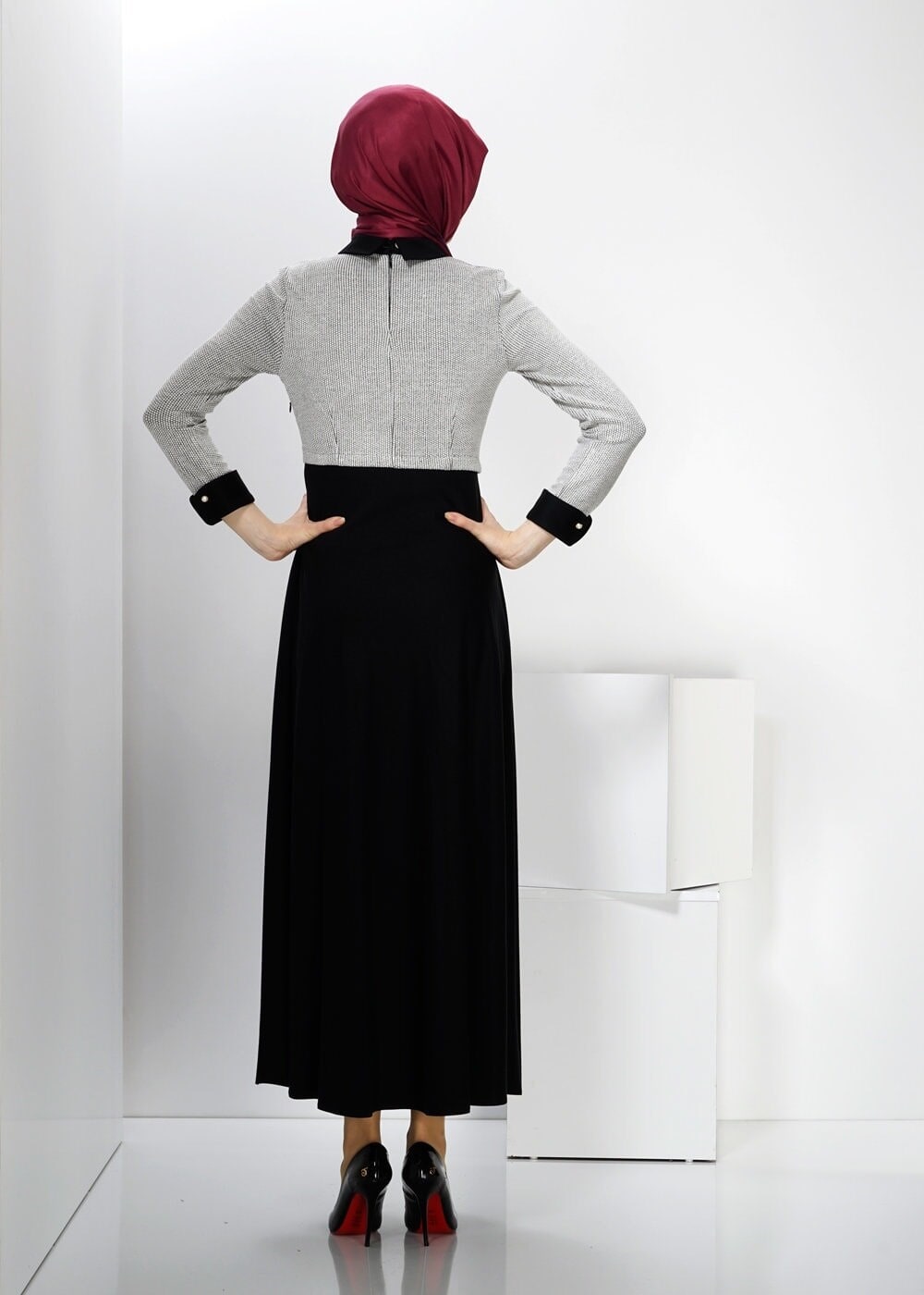 Tesettür giyim BEYAZ 4539 ELBİSE