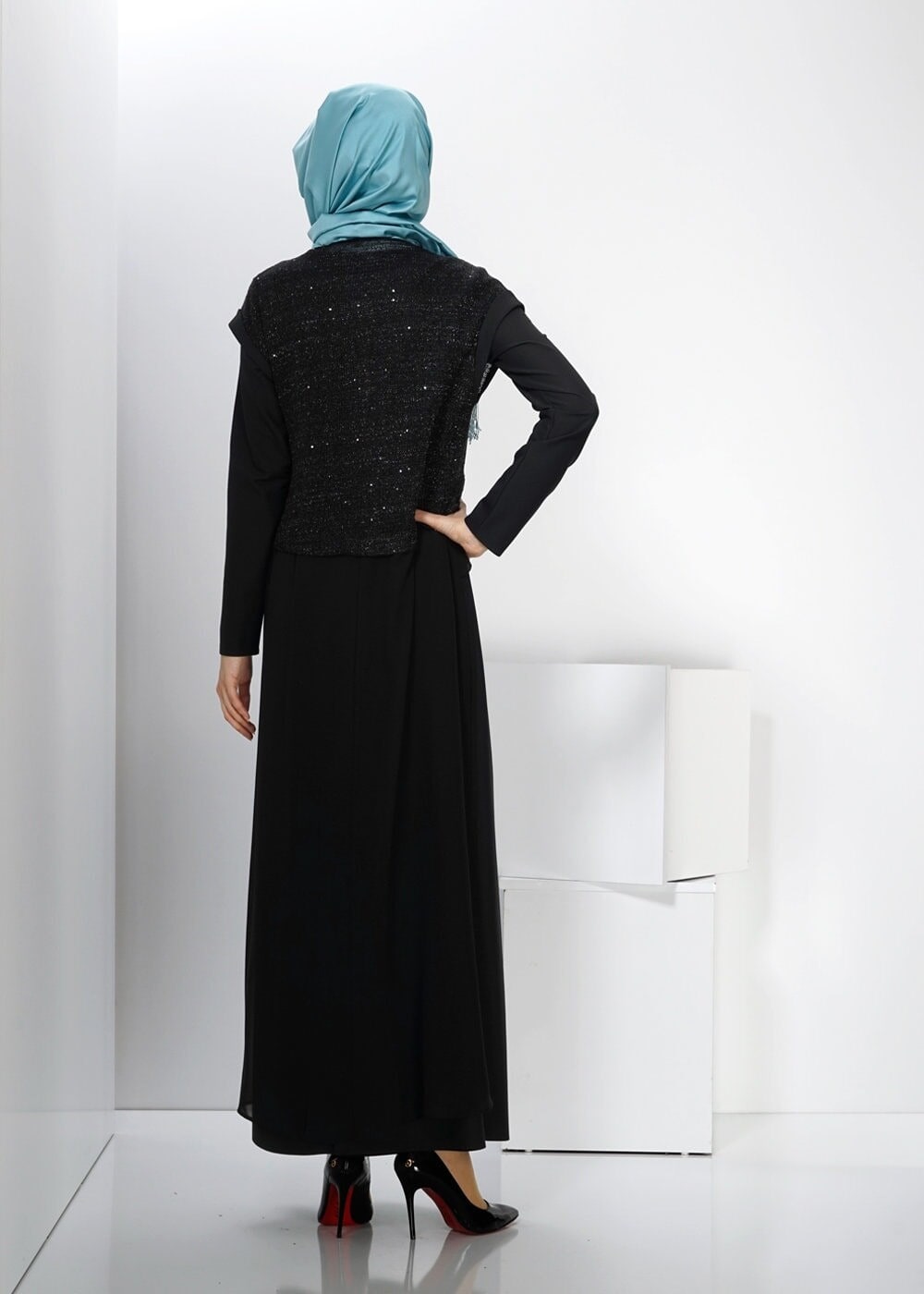 Tesettür giyim SİYAH SİM DETAYLI İKİLİ ELBİSE 4540