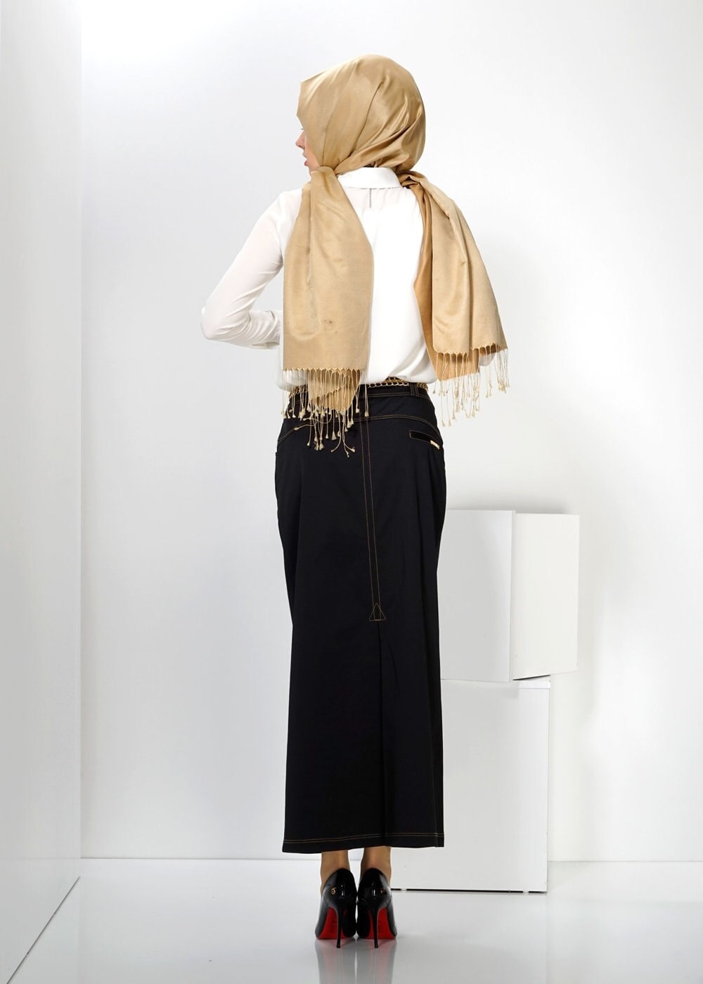 Tesettür giyim SİYAH DÜZ KESİM ETEK 6590