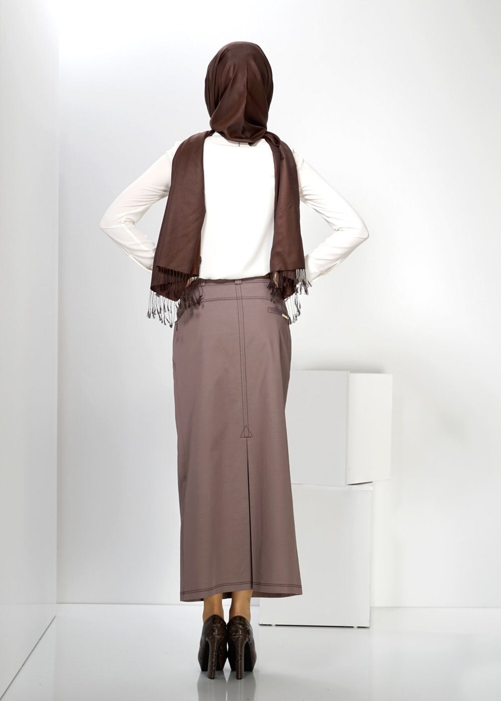 Tesettür giyim VİZON DÜZ KESİM ETEK 6590