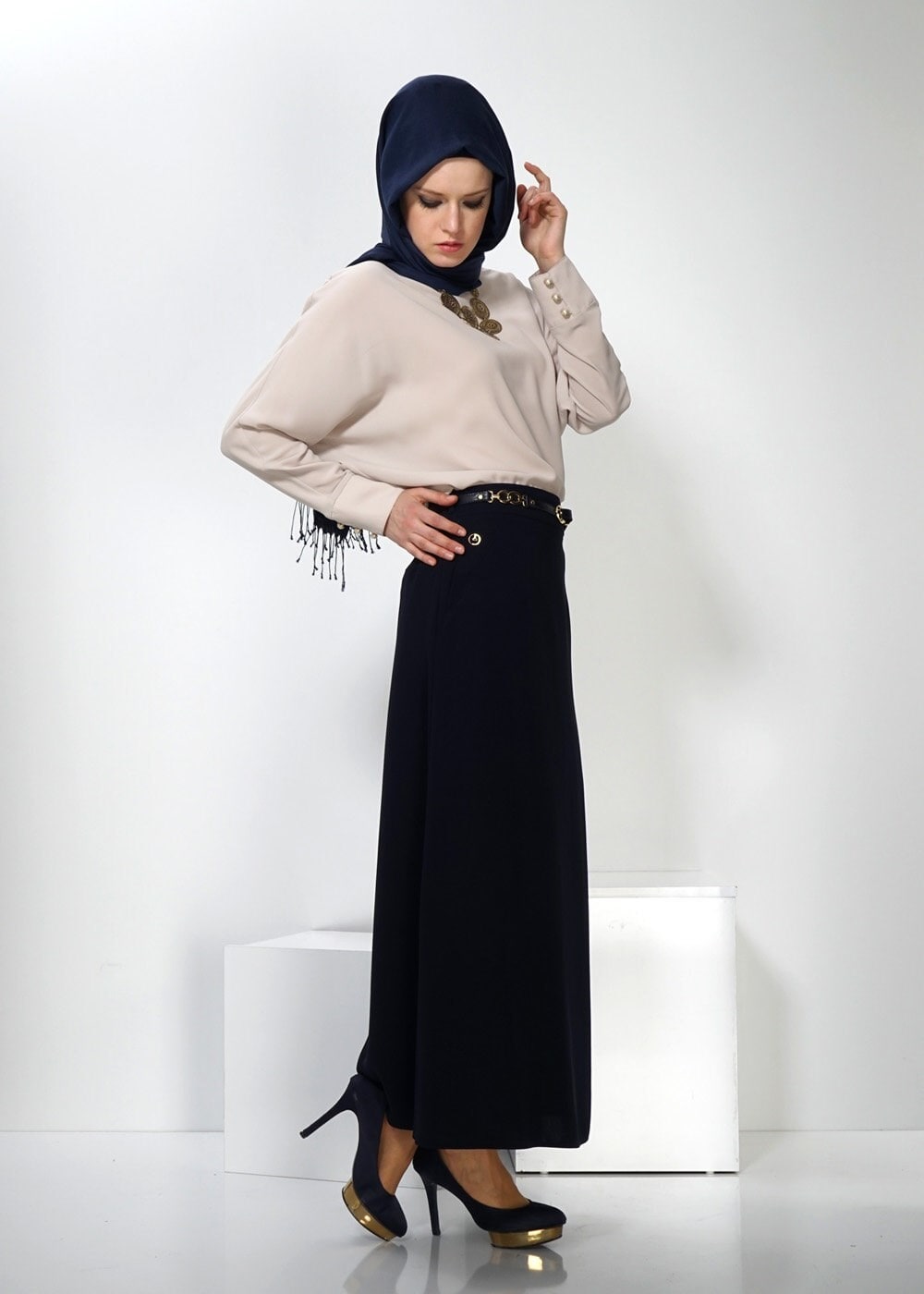 Tesettür giyim LACİVERT A KESİM ETEK 6593