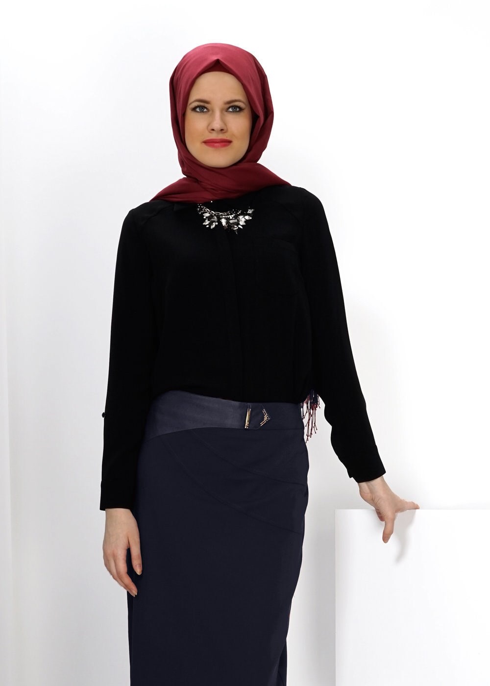 Tesettür giyim LACİVERT DERİ DETAYLI KALEM ETEK 6596 