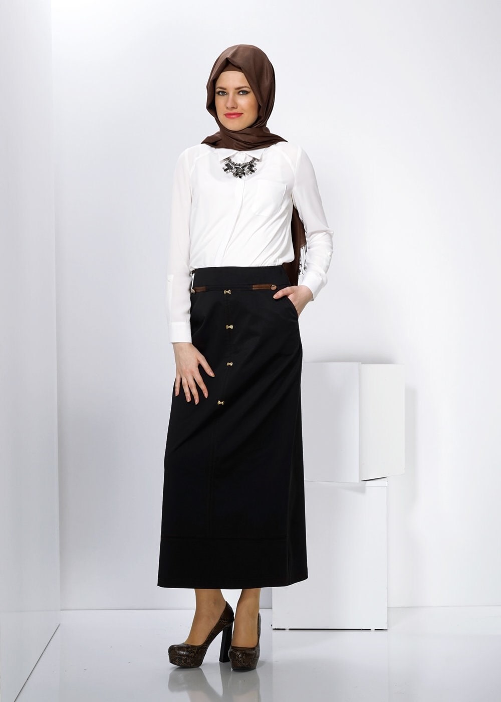 Vêtements hijab NOIR JUPE BOUTONNÉE 6597 