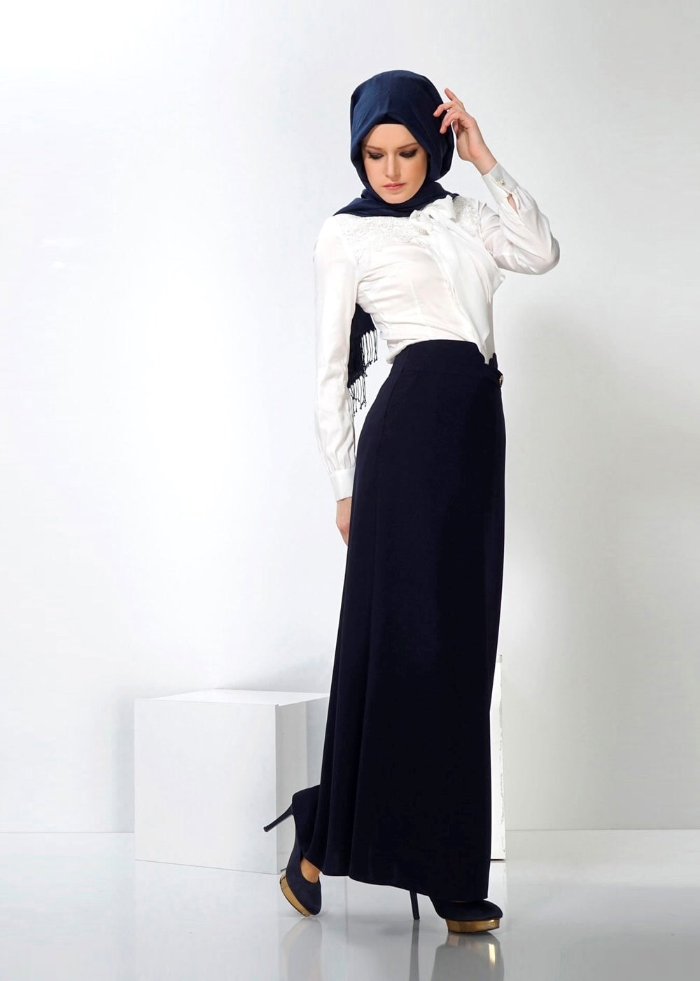 Tesettür giyim LACİVERT DÜZ KESİM ETEK 6602