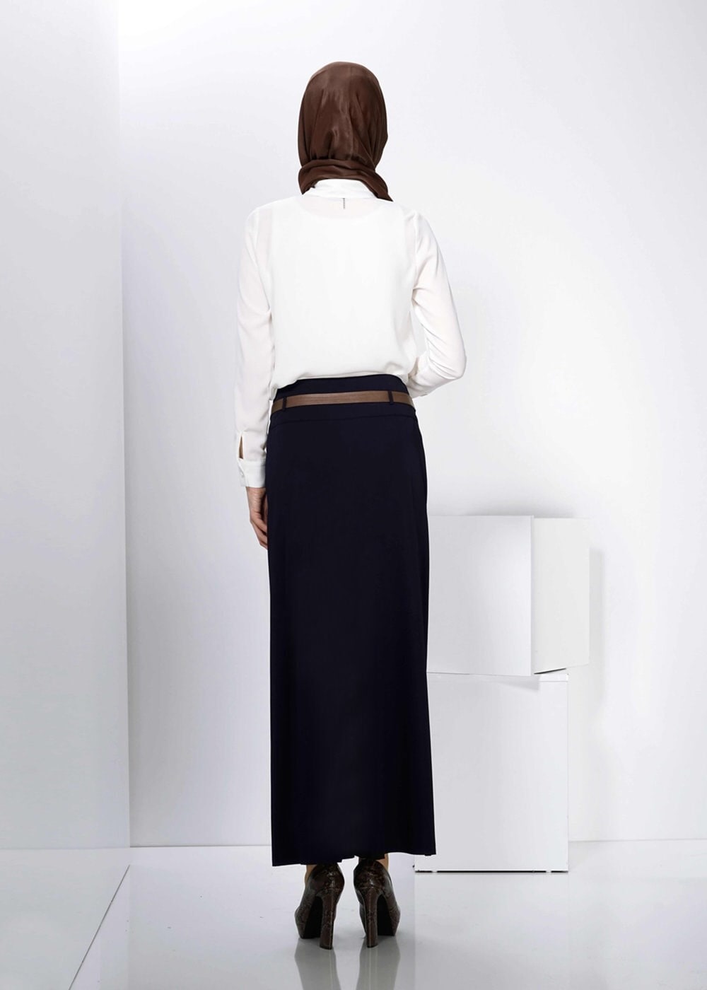 Tesettür giyim LACİVERT DÜZ ETEK 6603