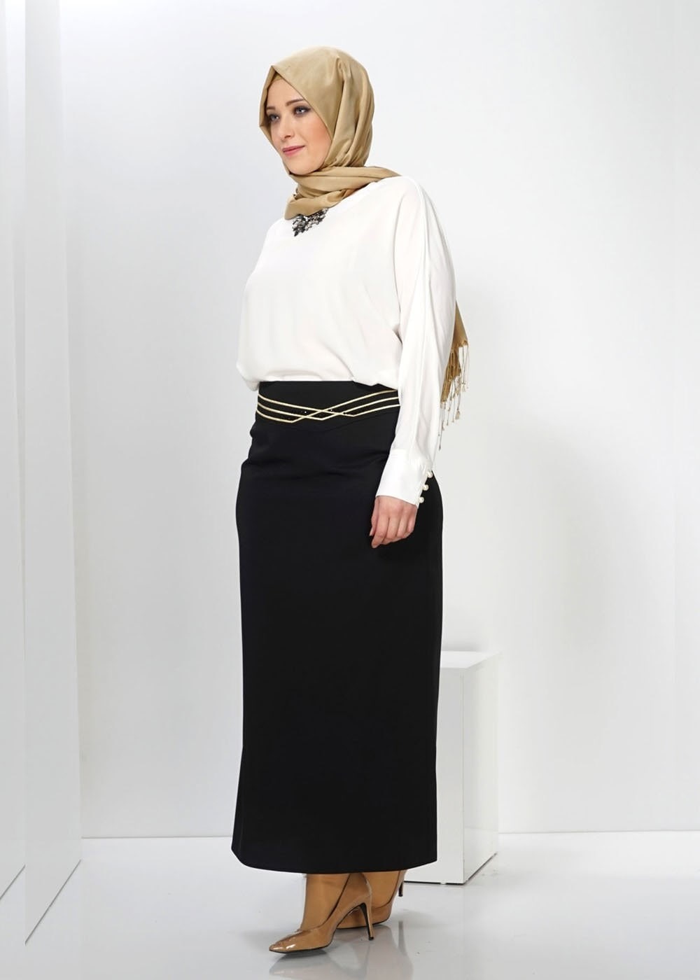 Tesettür giyim SİYAH 6611 ETEK