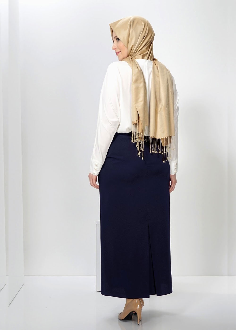 Tesettür giyim LACİVERT 6611 ETEK