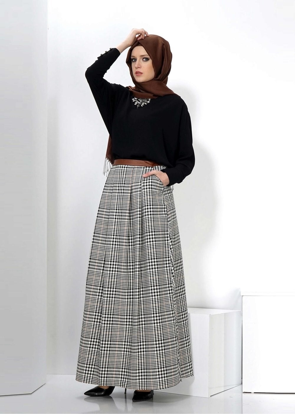 Tesettür giyim SİYAH 6637 ETEK