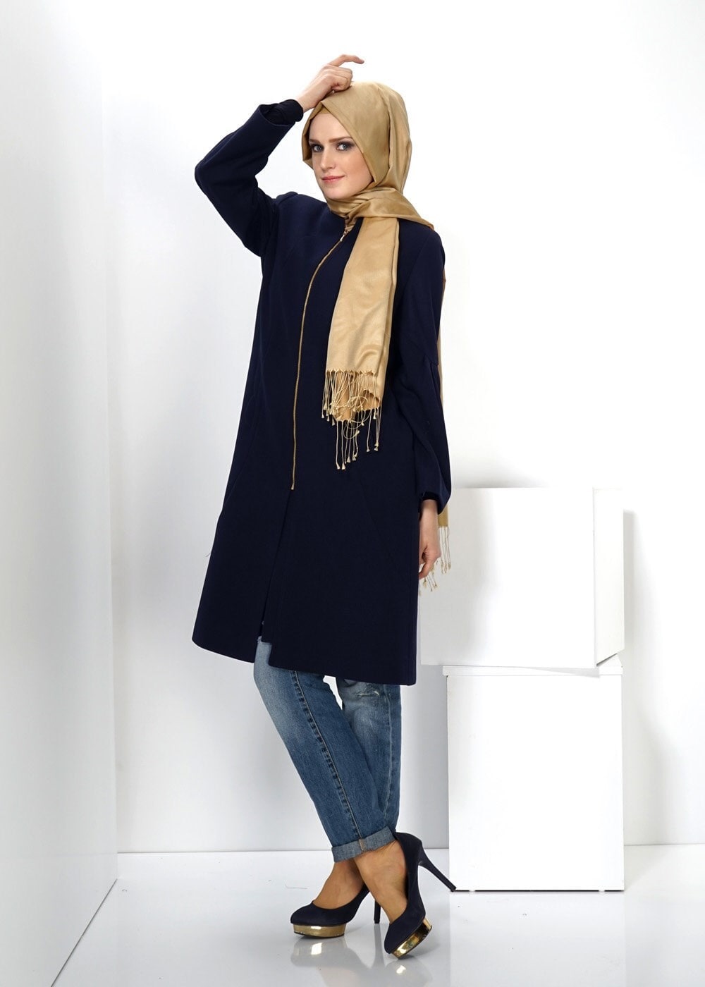 Tesettür giyim LACİVERT BİSİKLET YAKA FERMUARLI KABAN 9297