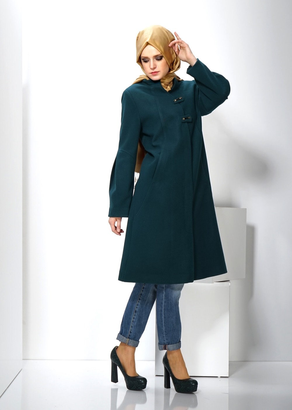 Tesettür giyim MAVİ 9300 KABAN