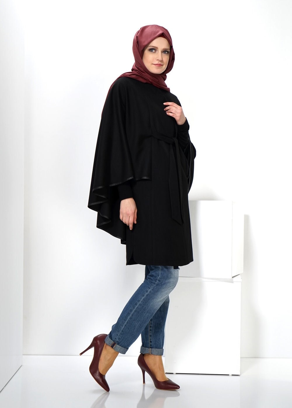 Tesettür giyim SİYAH 9308 KABAN 