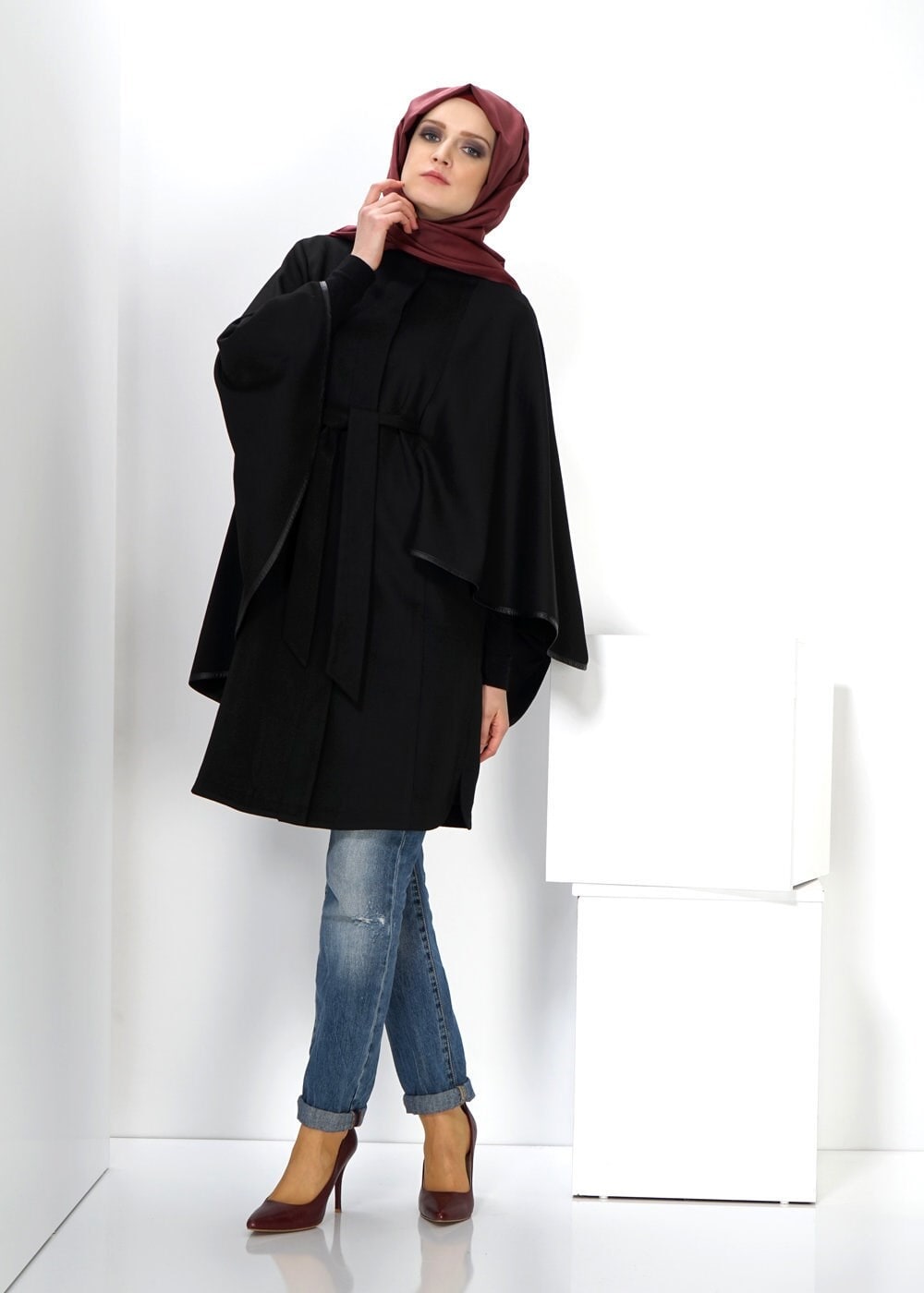 Tesettür giyim SİYAH 9308 KABAN 