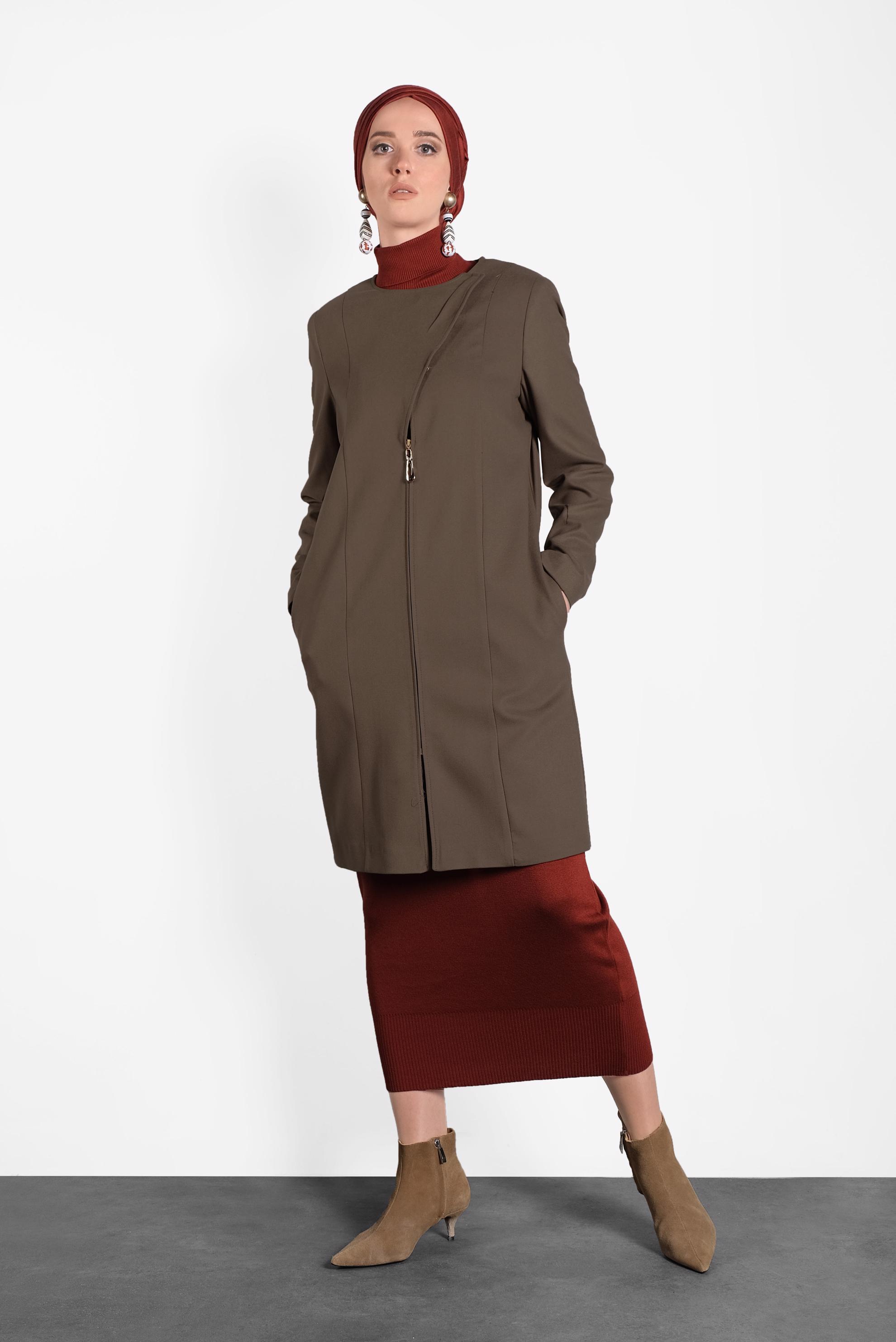 Tesettür giyim VİZON ÇITÇITLI FERMUARLI KABAN 9318 