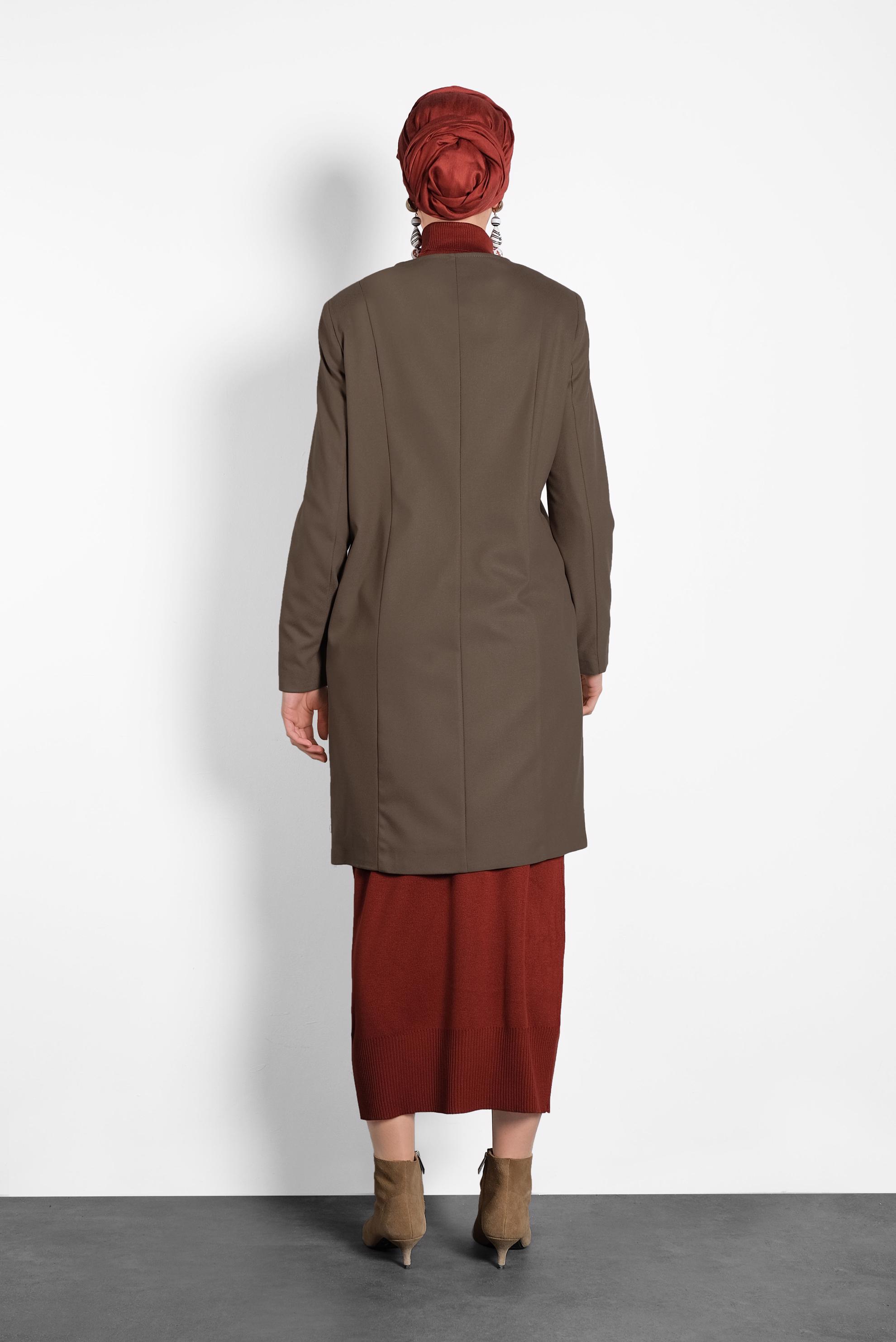 Tesettür giyim VİZON ÇITÇITLI FERMUARLI KABAN 9318 