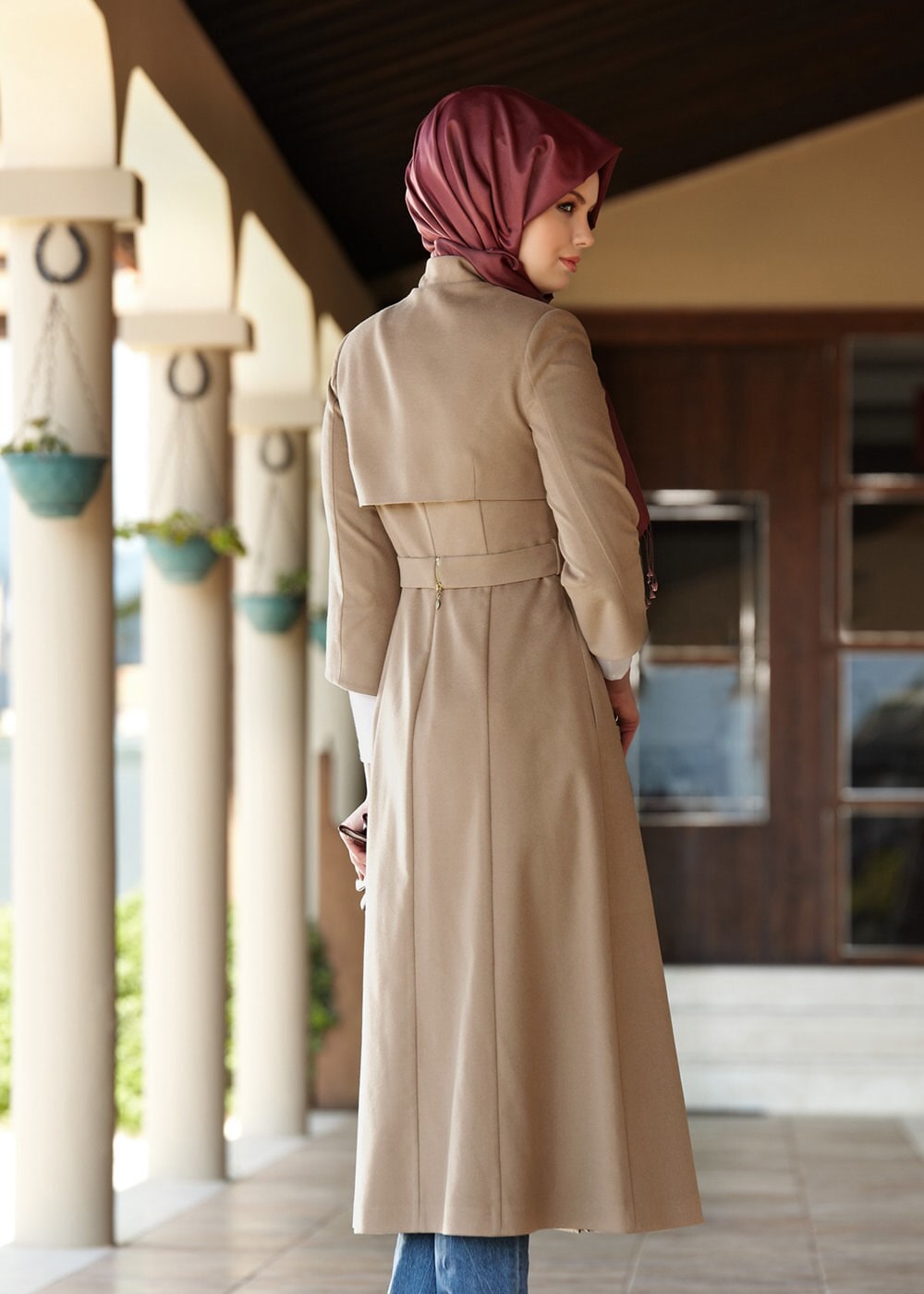Tesettür giyim BEJ DİRSEK KOL TESETTÜR MANTO 9253