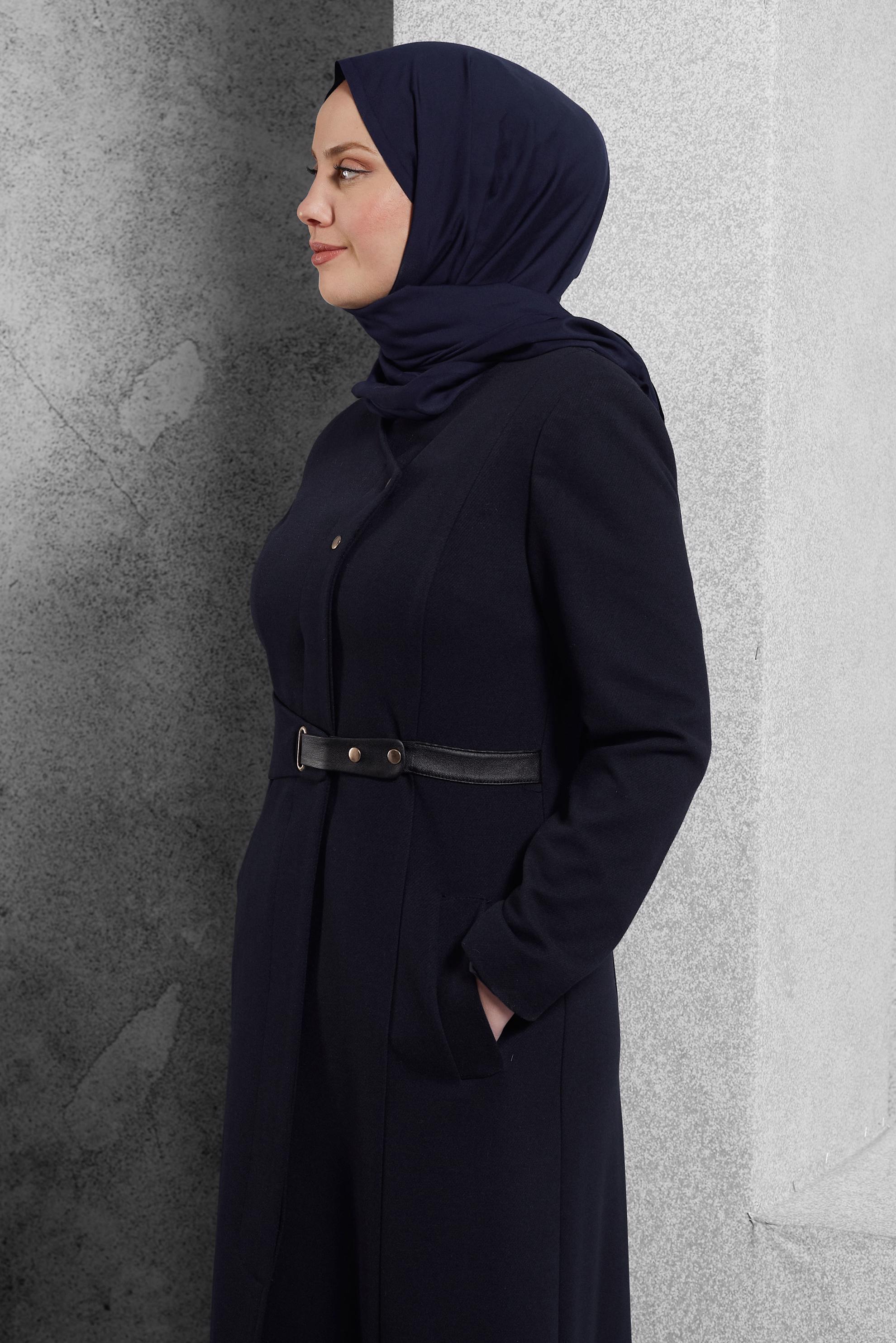 Tesettür giyim LACİVERT KEMERLİ MANTO 9254