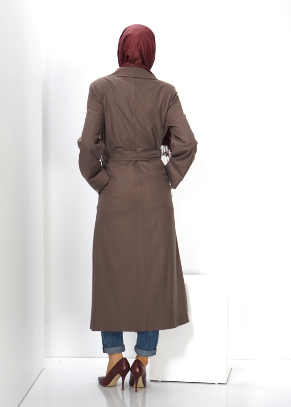 Tesettür giyim VİZON CEPLİ TESETTÜR MANTO 9302