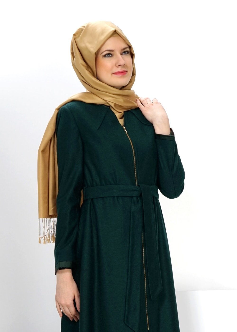 Tesettür giyim YEŞİL FERMUARLI TESETTÜR MANTO 9336