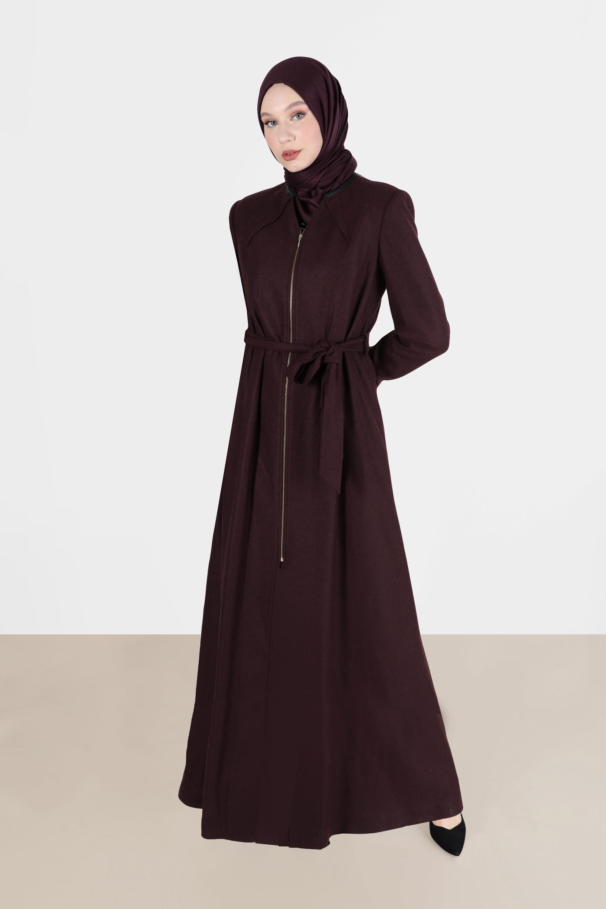 Vêtements hijab PRUNE MANTEAU MODESTE À FERMETURE ÉCLAIR 9336