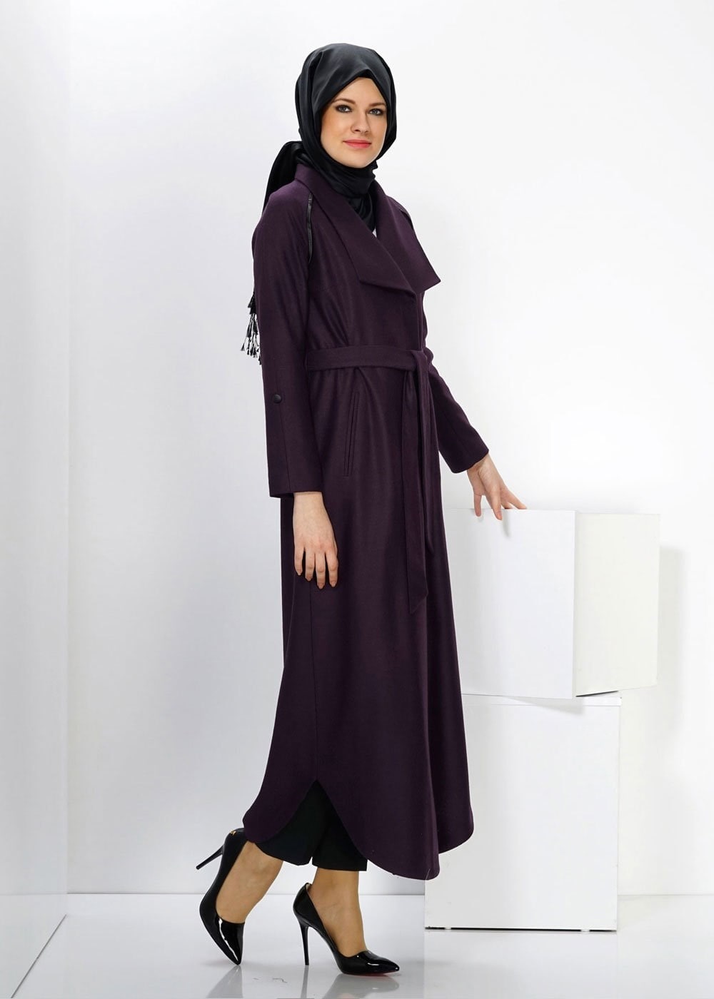 Tesettür giyim MOR CEP DETAYLI MANTO 9337