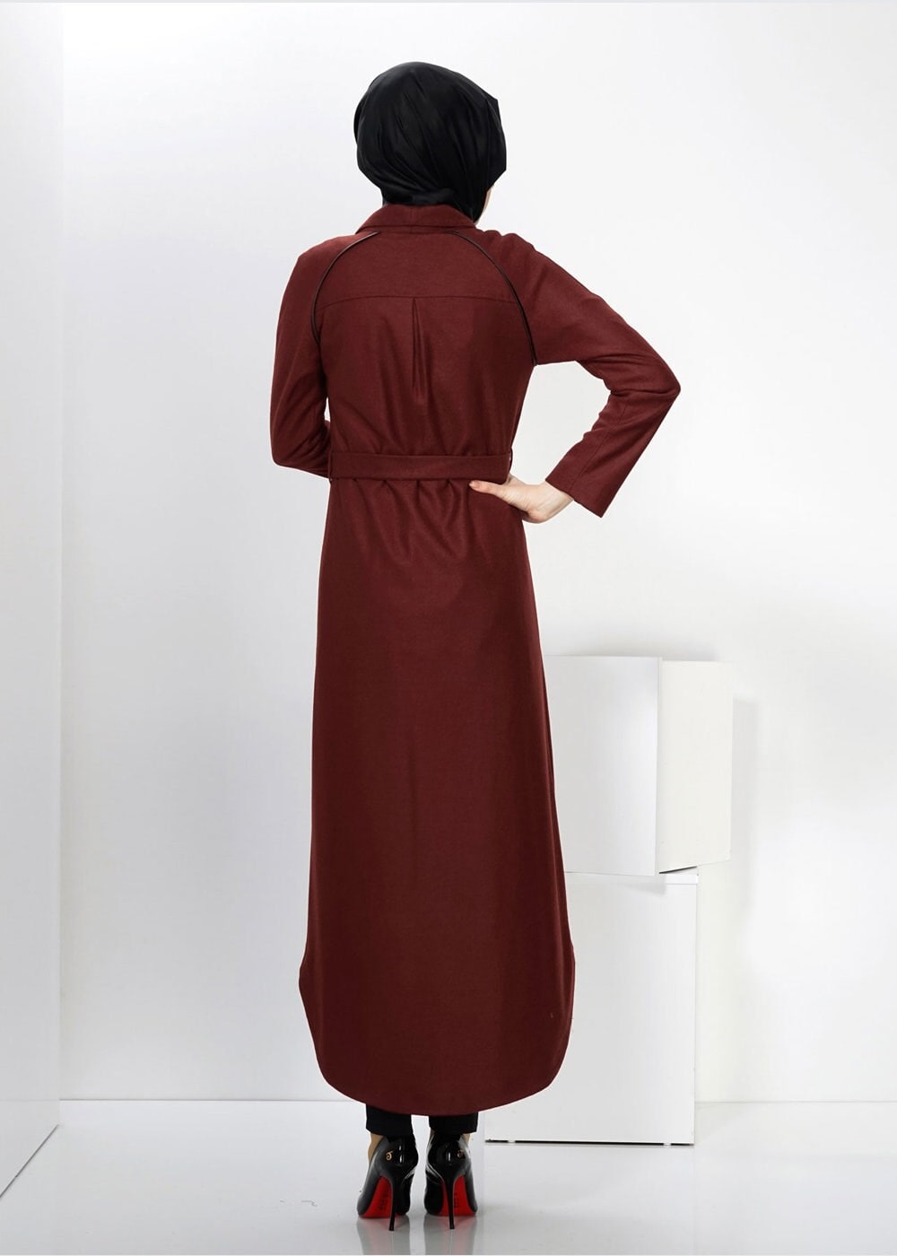 Tesettür giyim BORDO CEP DETAYLI MANTO 9337