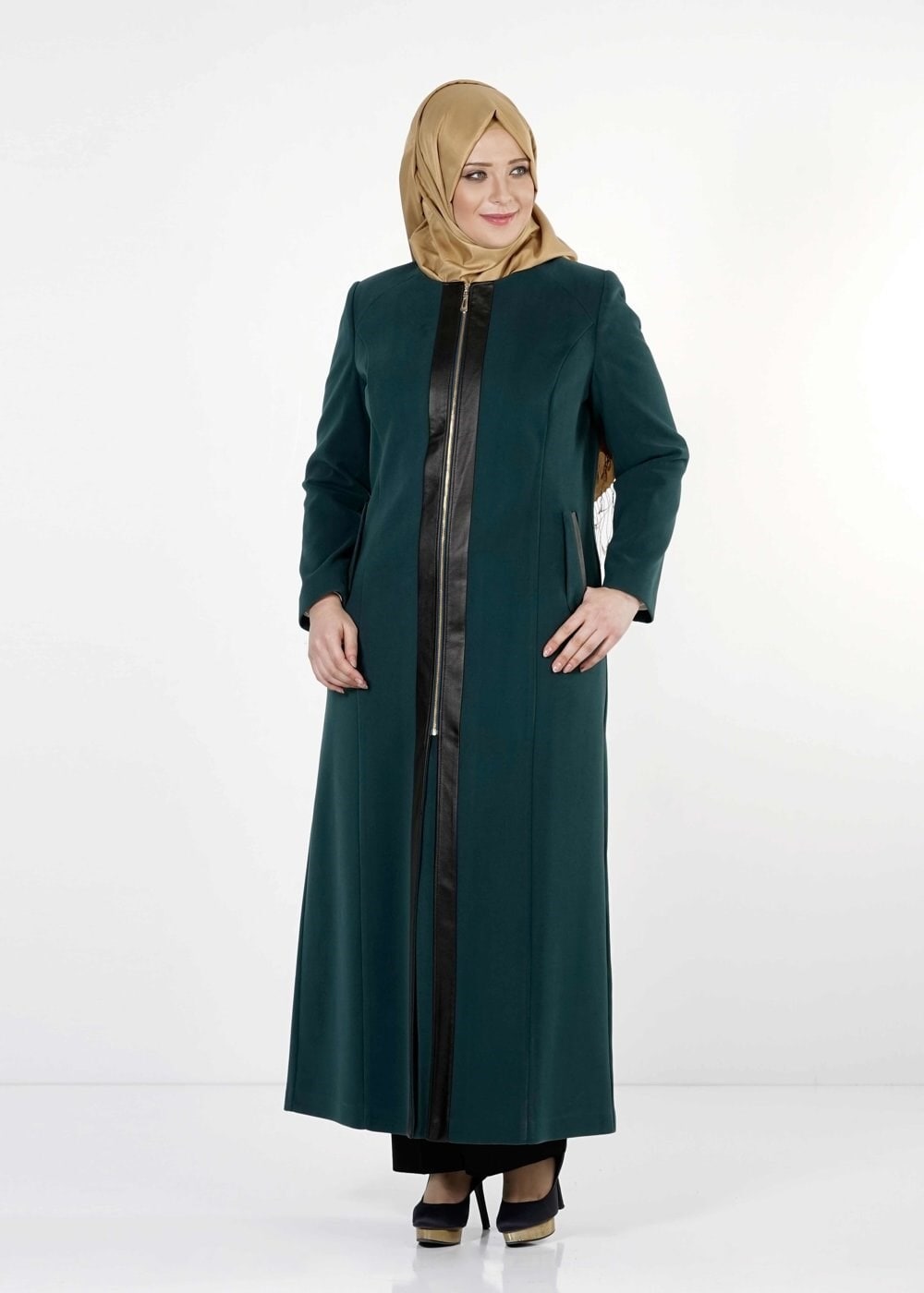 Tesettür giyim MAVİ BÜYÜK BEDEN DÜZ MANTO 9339