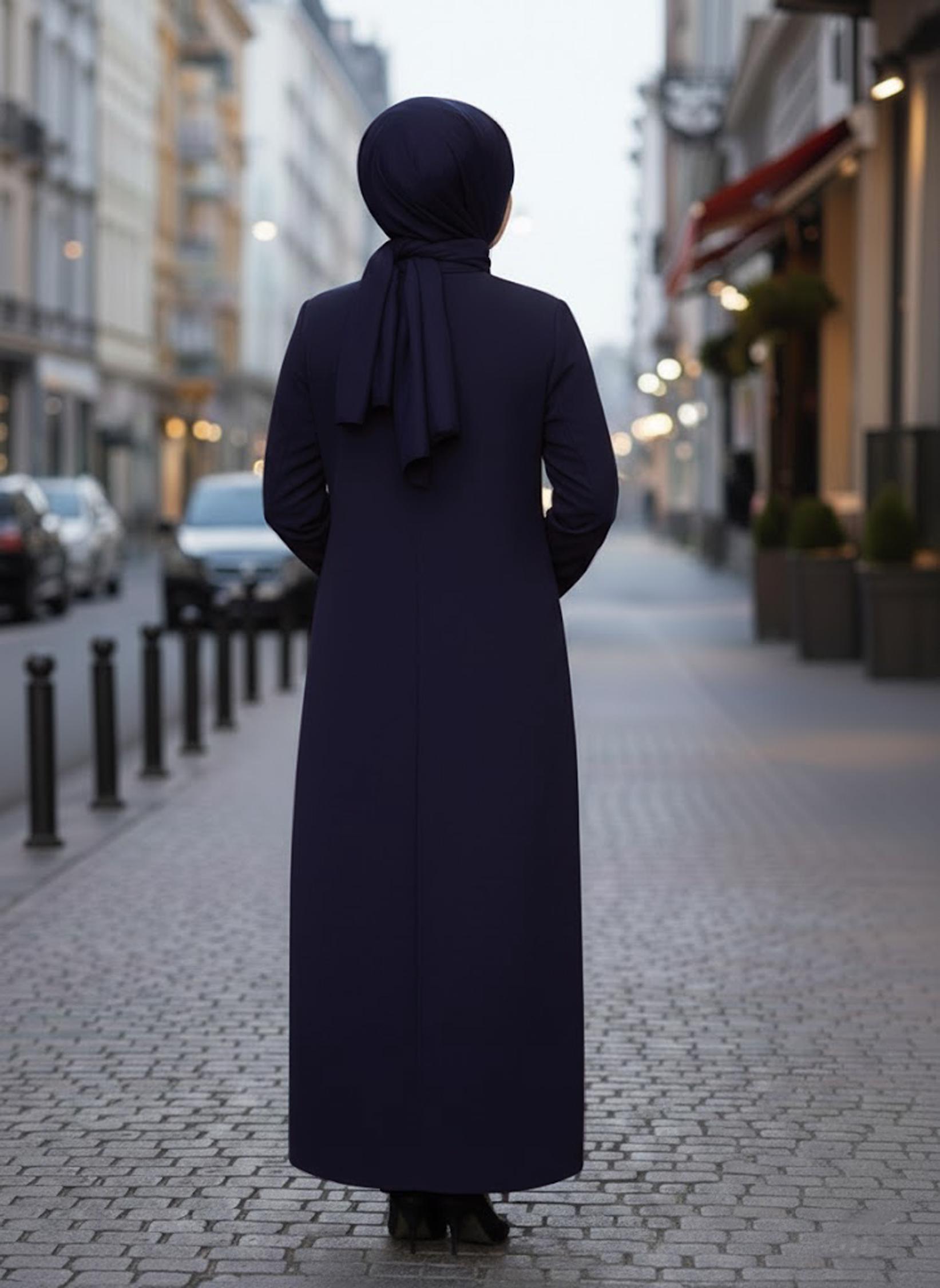 Tesettür giyim LACİVERT BÜYÜK BEDEN DÜZ MANTO 9339