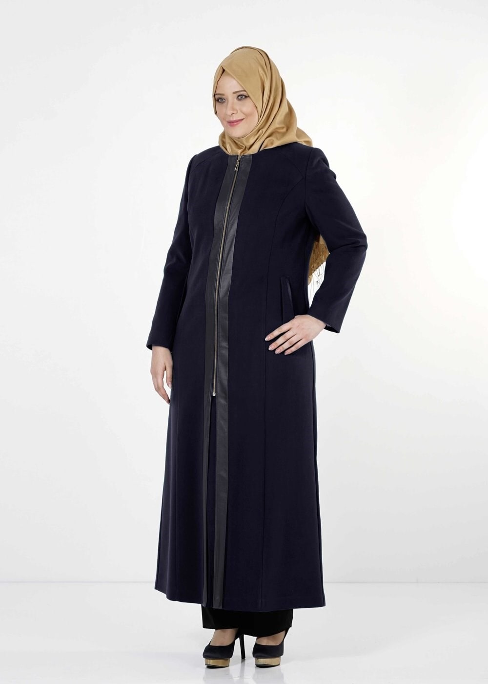 Tesettür giyim LACİVERT BÜYÜK BEDEN DÜZ MANTO 9339