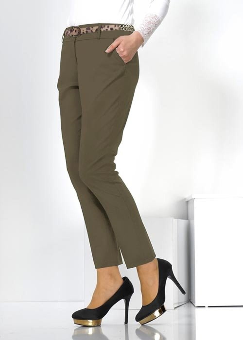 Tesettür giyim HAKİ DAR PAÇA KLASİK PANTOLON 7771