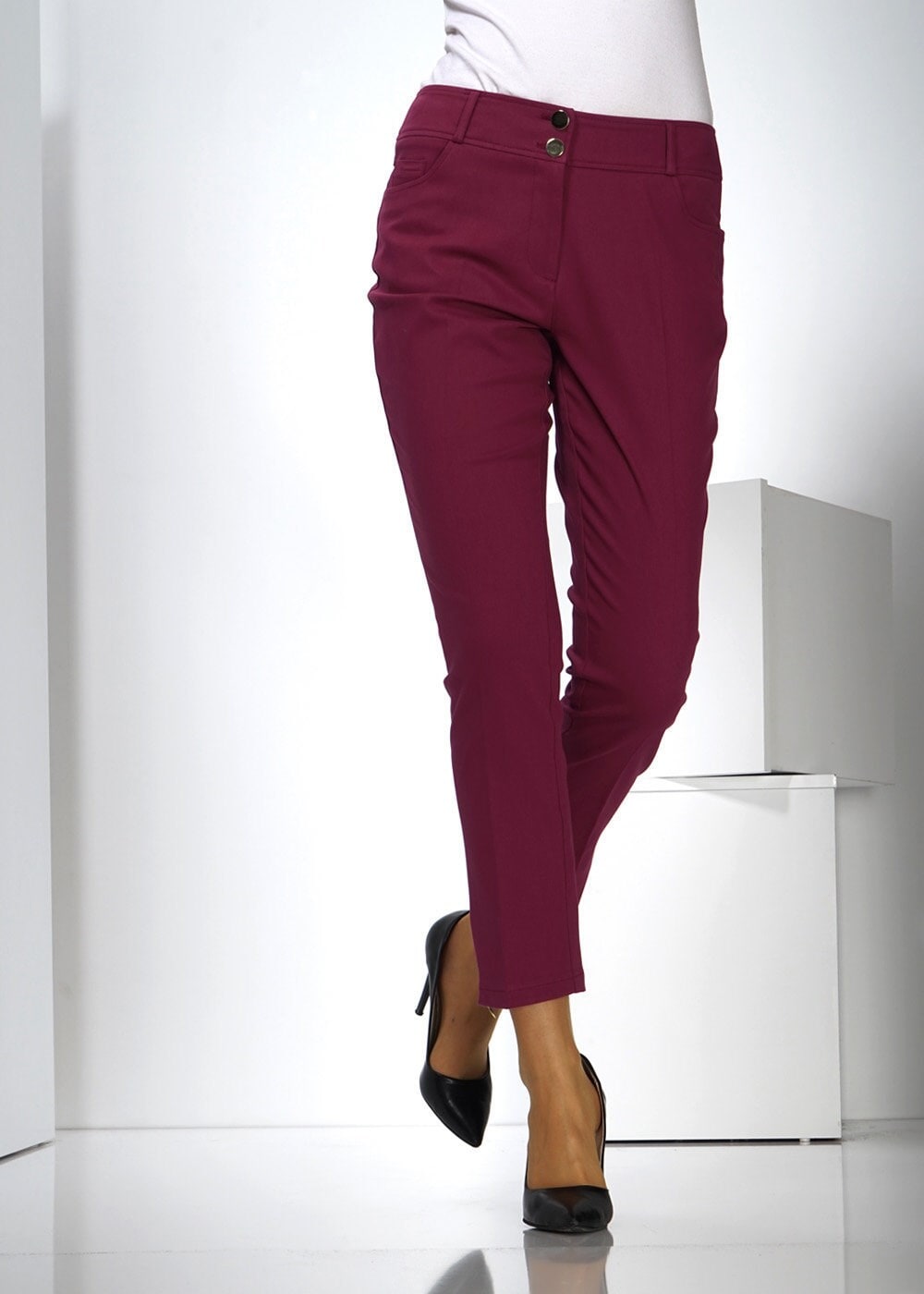 Tesettür giyim BORDO PAÇASI FERMUARLI DAR PAÇA PANTOLON 7784