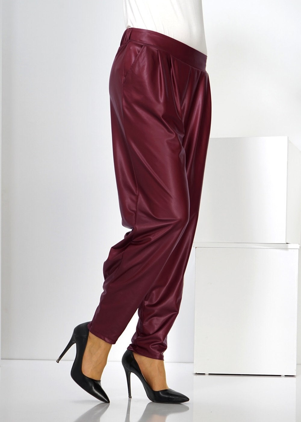 Tesettür giyim BORDO PAÇASI FERMUARLI ŞALVAR KESİM PANTOLON 7799 